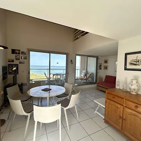 En Duplex Avec Terrasses, Vue Ocean Et Parking A - Fr-1-494-216 * Royan