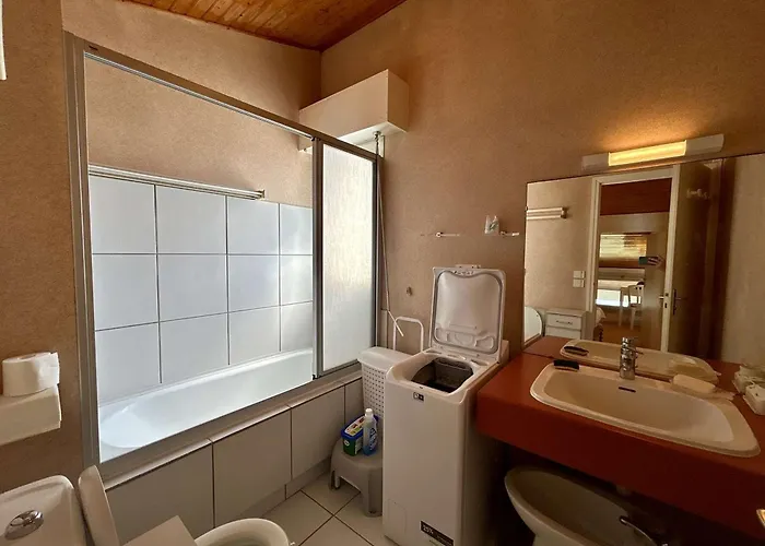 En Duplex Avec Terrasses, Vue Ocean Et Parking A - Fr-1-494-216 Daire Royan